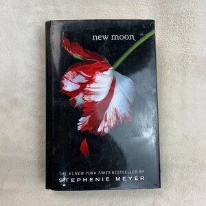 New Moon (Twilight) Hardcover By Stephenie Meyer